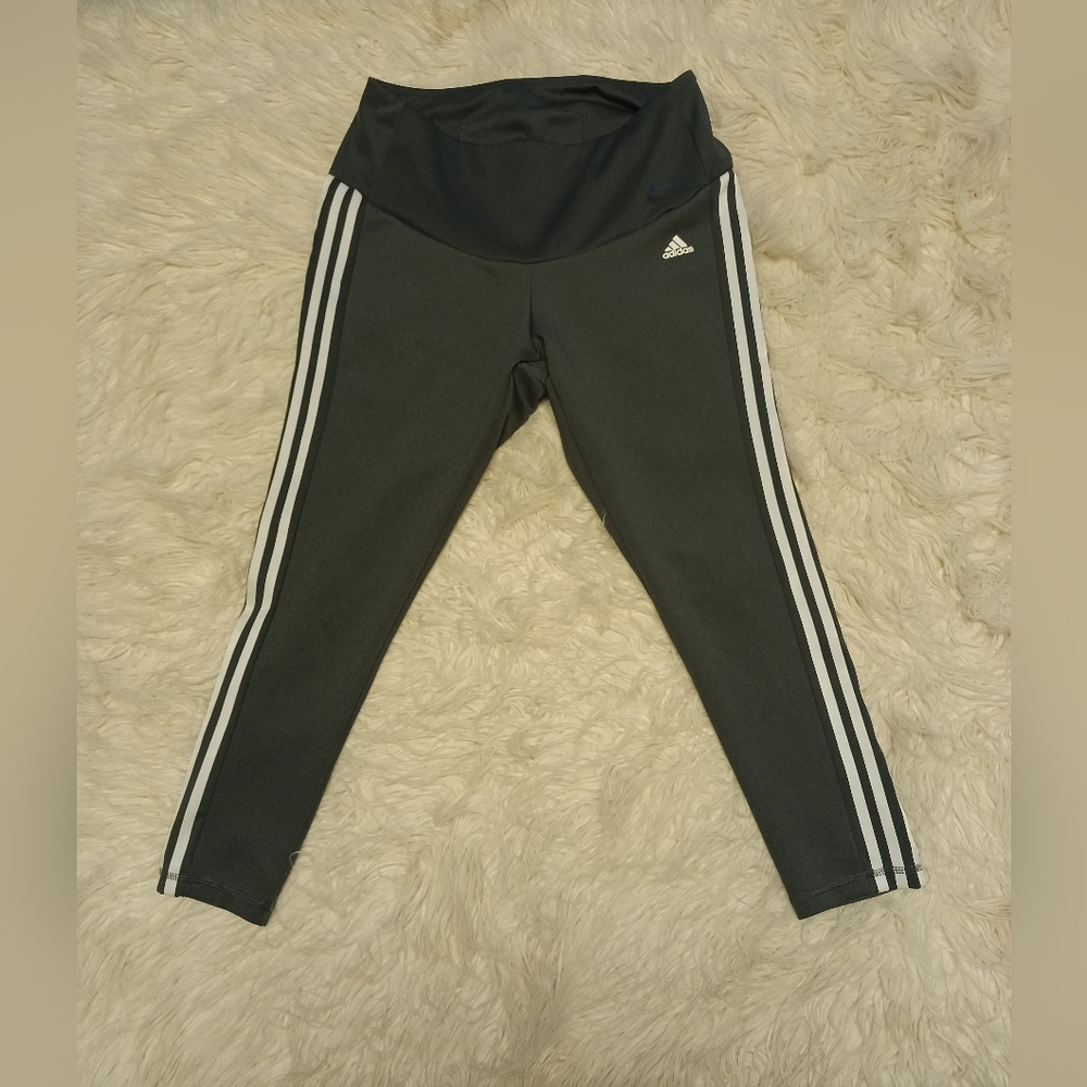 ADIDAS  3 STRIPE ANKLE LEGGINGS WOMEN'S SIZE 2X.